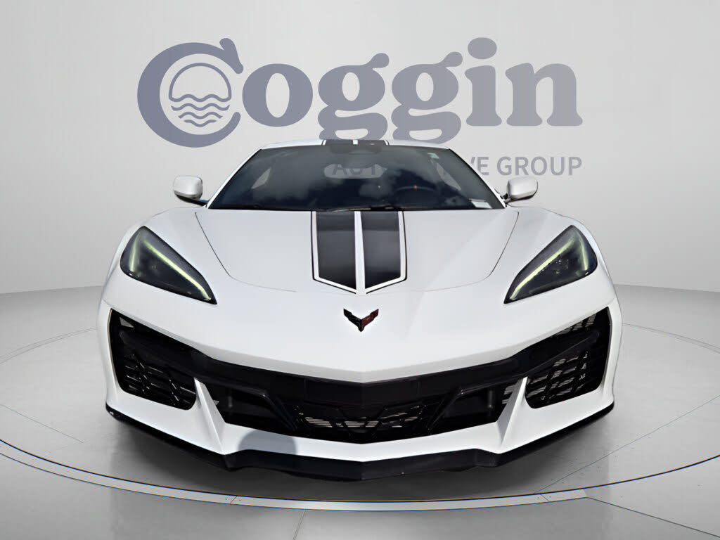 2024 Chevrolet Corvette Z06 1LZ Coupe RWD photo 8