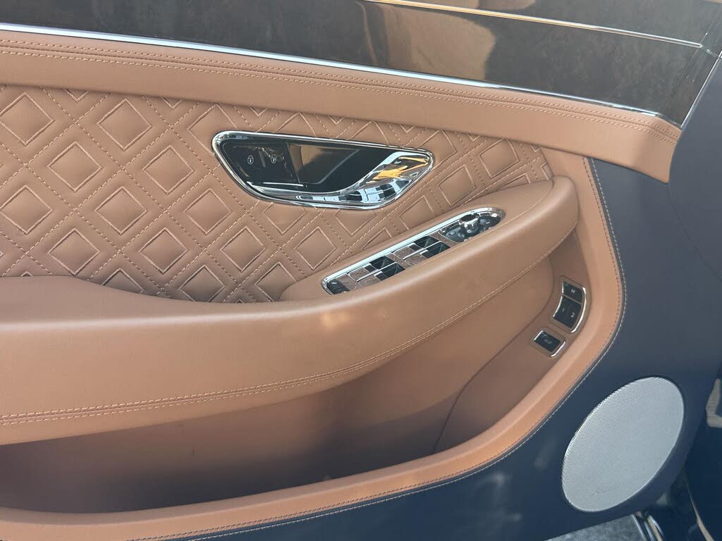 2020 Bentley Continental GT V8 AWD photo 11