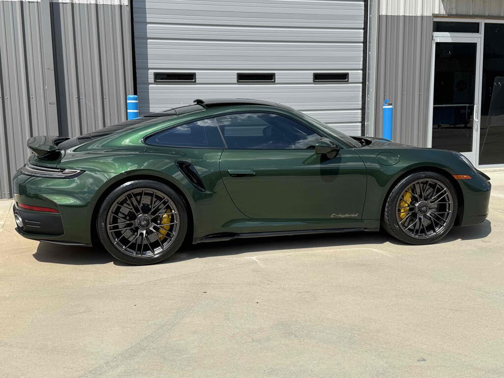 2026 Porsche 911 Turbo S Coupe AWD photo 3 of 24