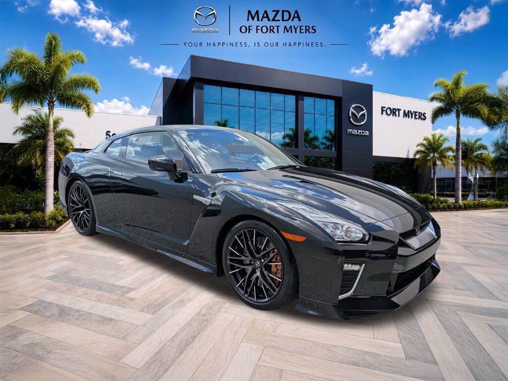2020 Nissan GT-R Premium AWD