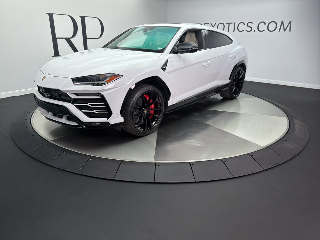 2019 Lamborghini Urus 4WD