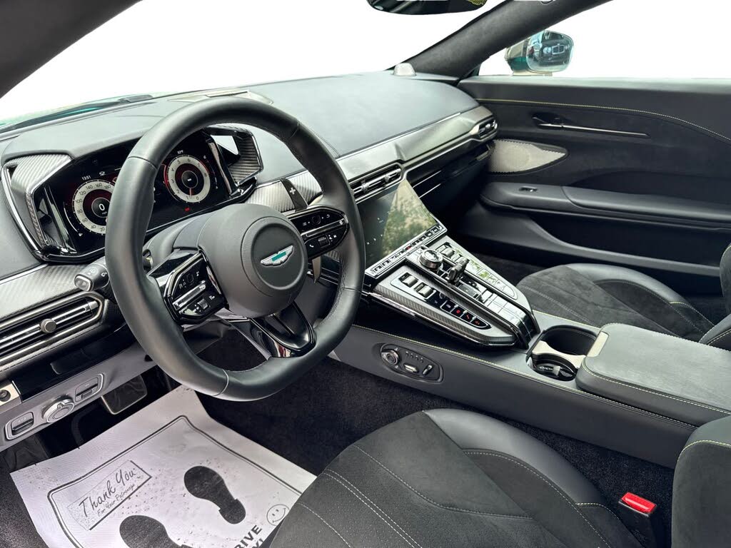 2025 Aston Martin Vantage Coupe RWD photo 11