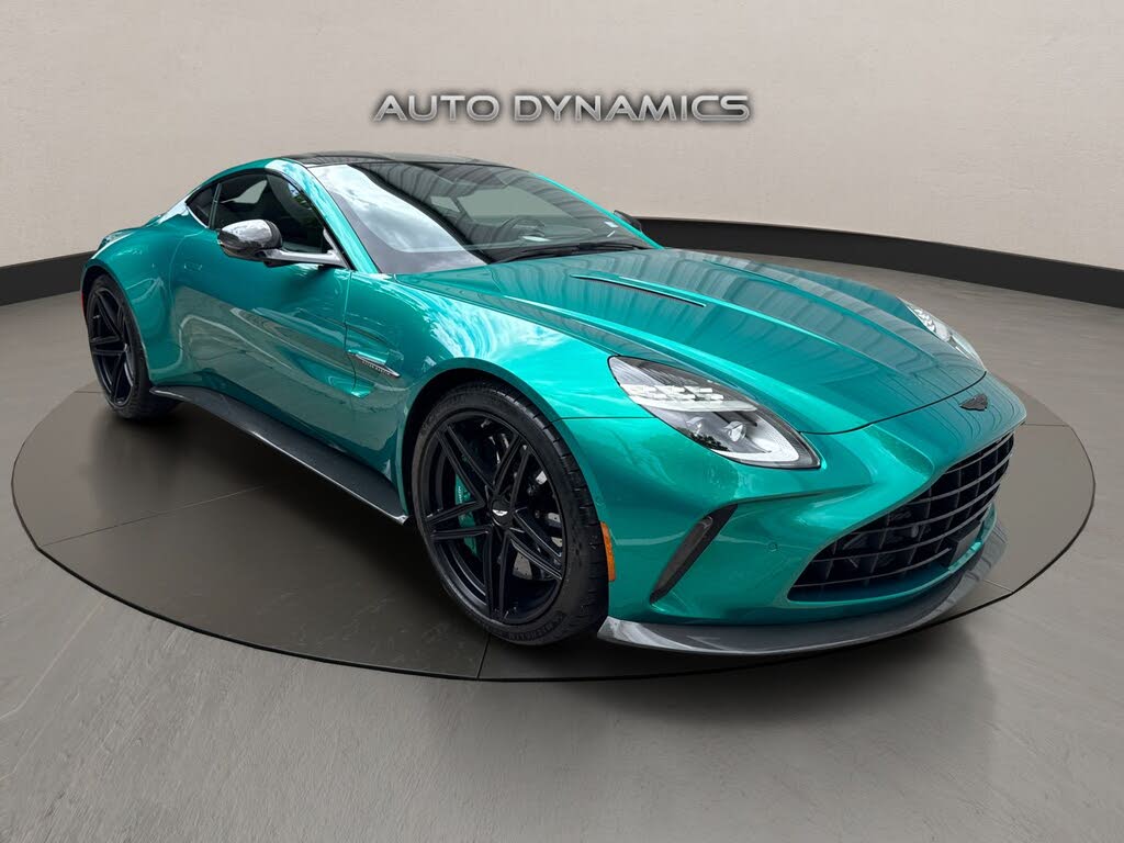 2025 Aston Martin Vantage Coupe RWD photo 3