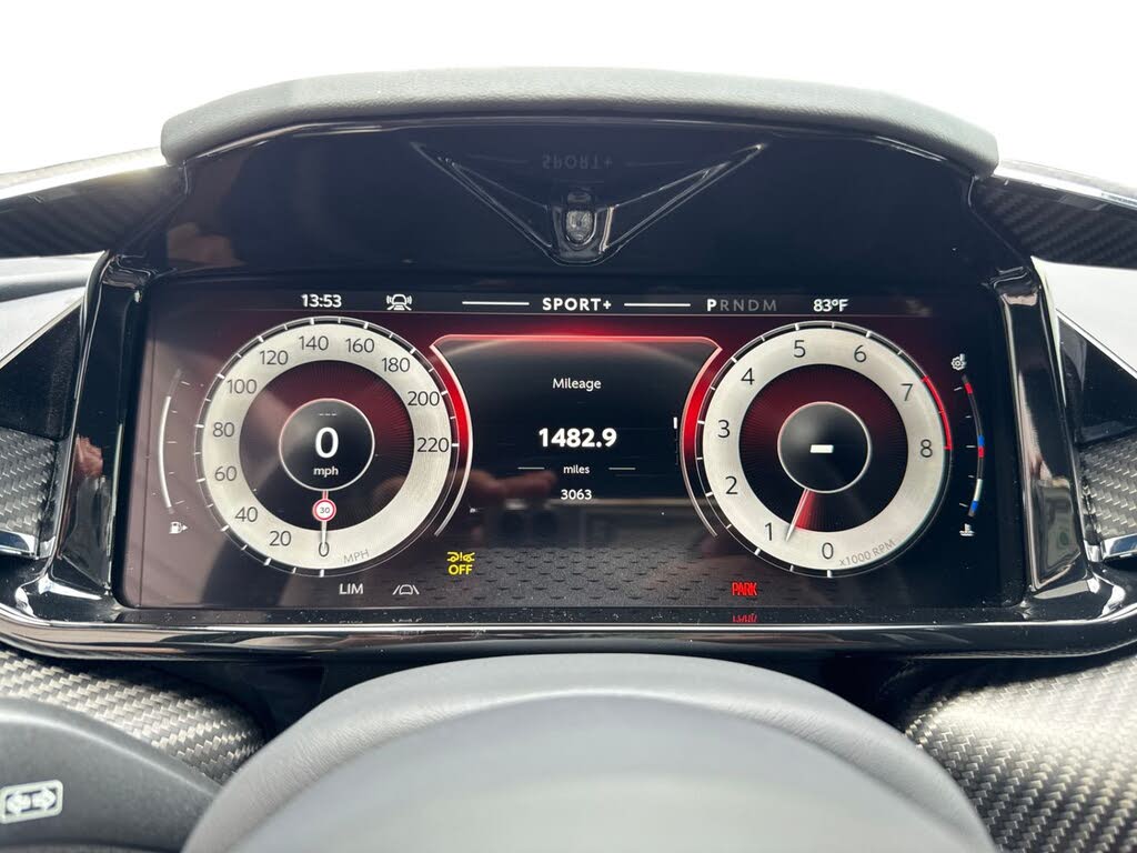 2025 Aston Martin Vantage Coupe RWD photo 21