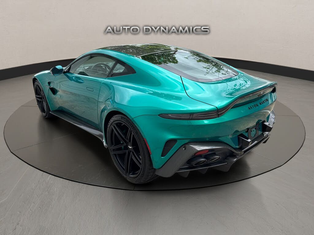 2025 Aston Martin Vantage Coupe RWD photo 7