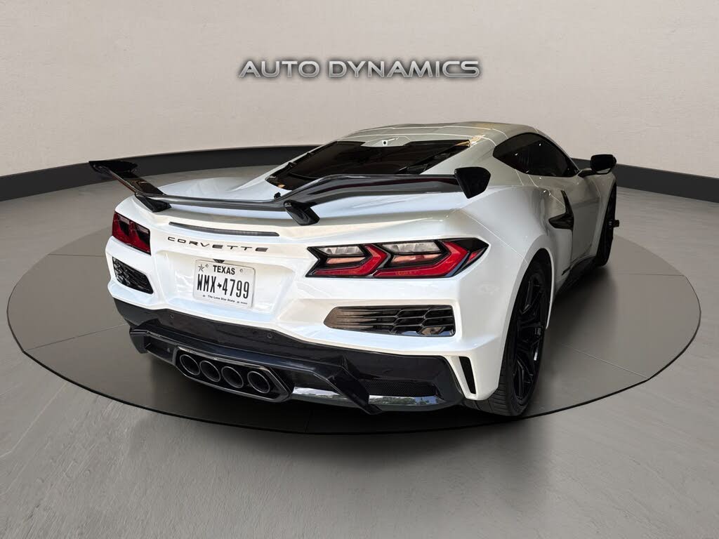 2023 Chevrolet Corvette Z06 2LZ Coupe RWD photo 5