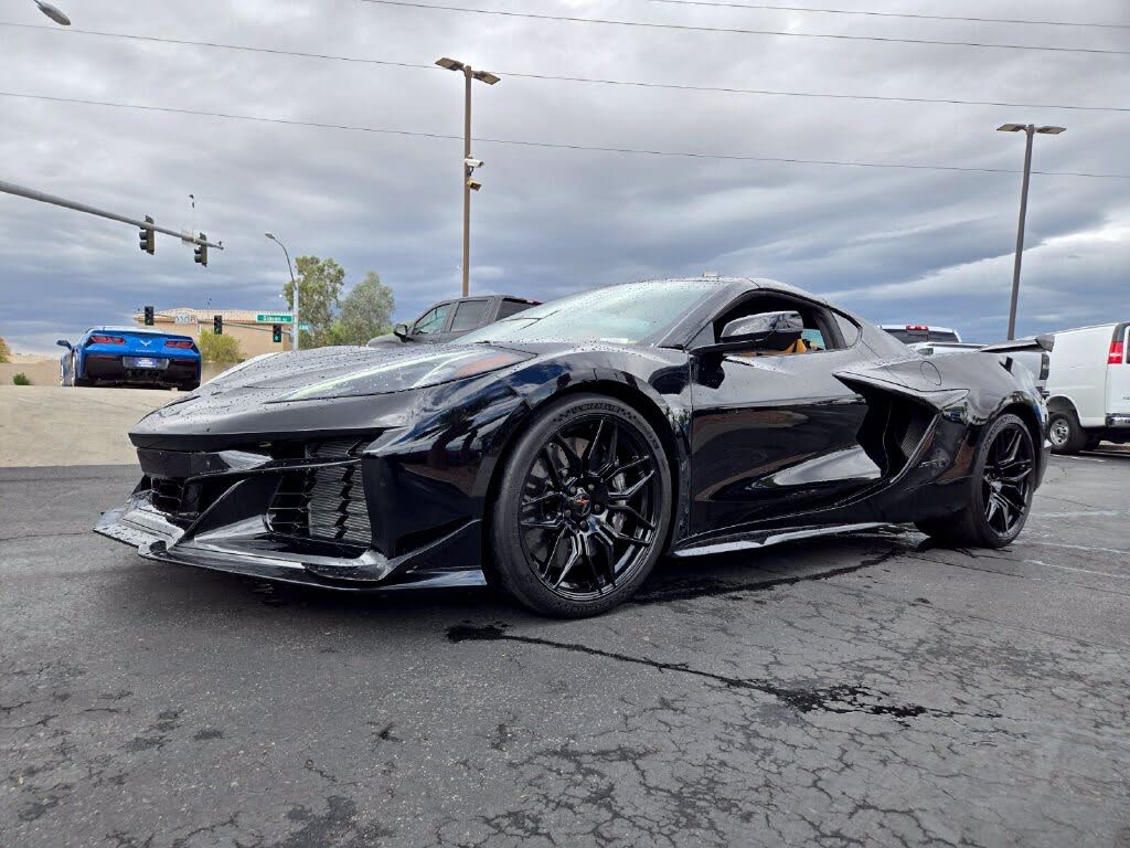 2026 Chevrolet Corvette Z06 3LZ Coupe RWD photo 2