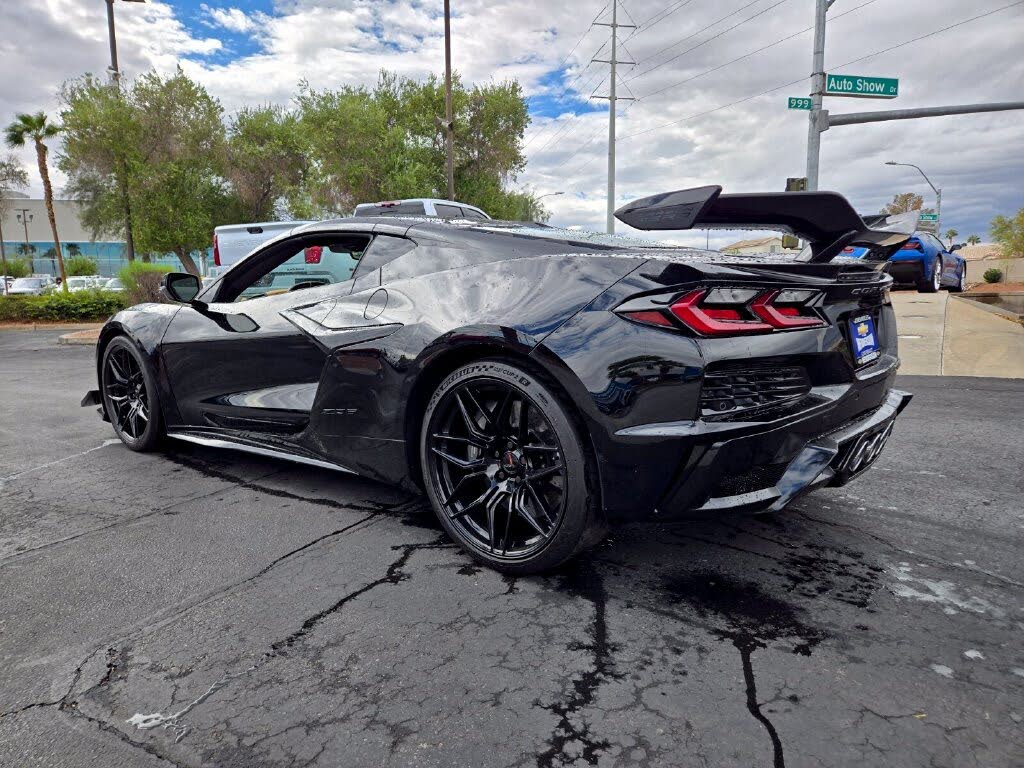 2026 Chevrolet Corvette Z06 3LZ Coupe RWD photo 4