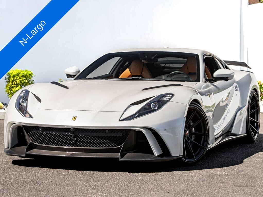 2020 Ferrari 812 Superfast RWD