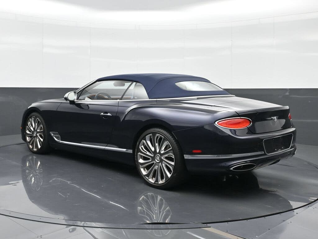 2024 Bentley Continental GTC Speed AWD photo 3