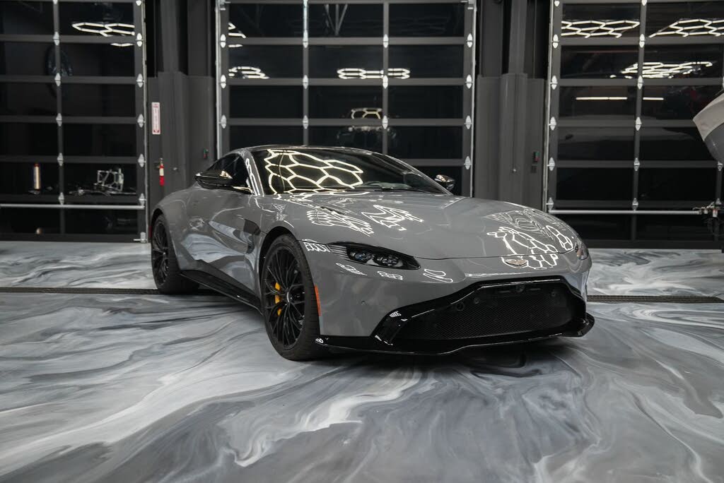 2023 Aston Martin Vantage V8 Coupe RWD