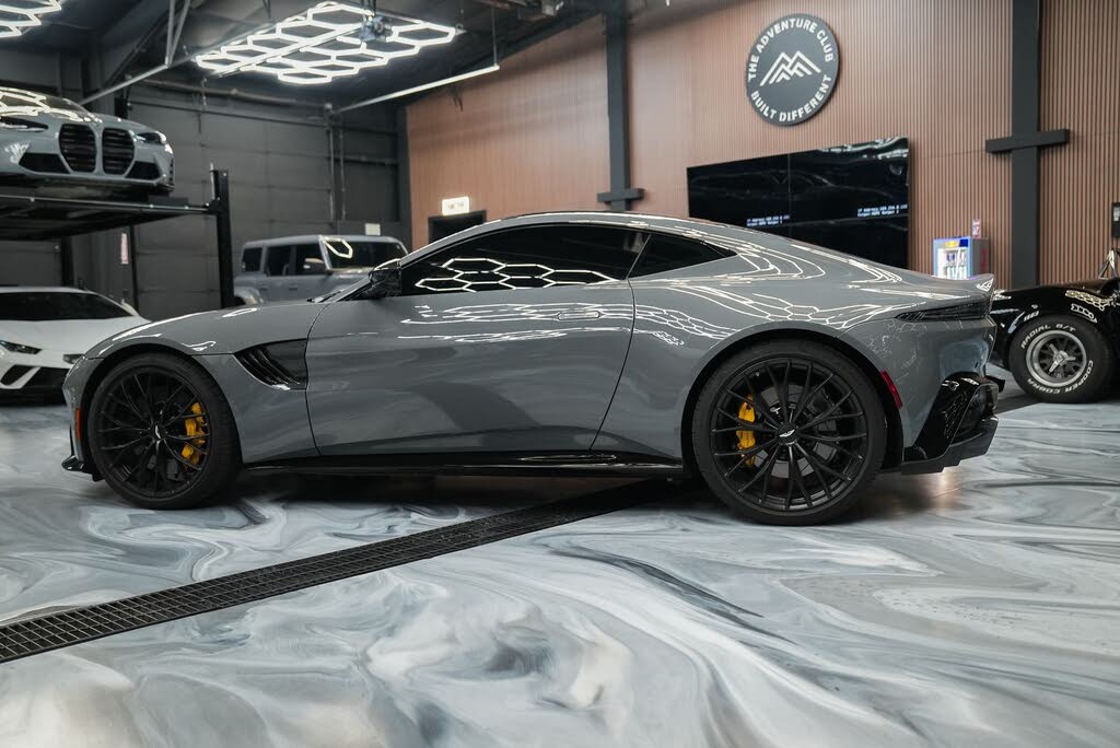 2023 Aston Martin Vantage V8 Coupe RWD photo 22