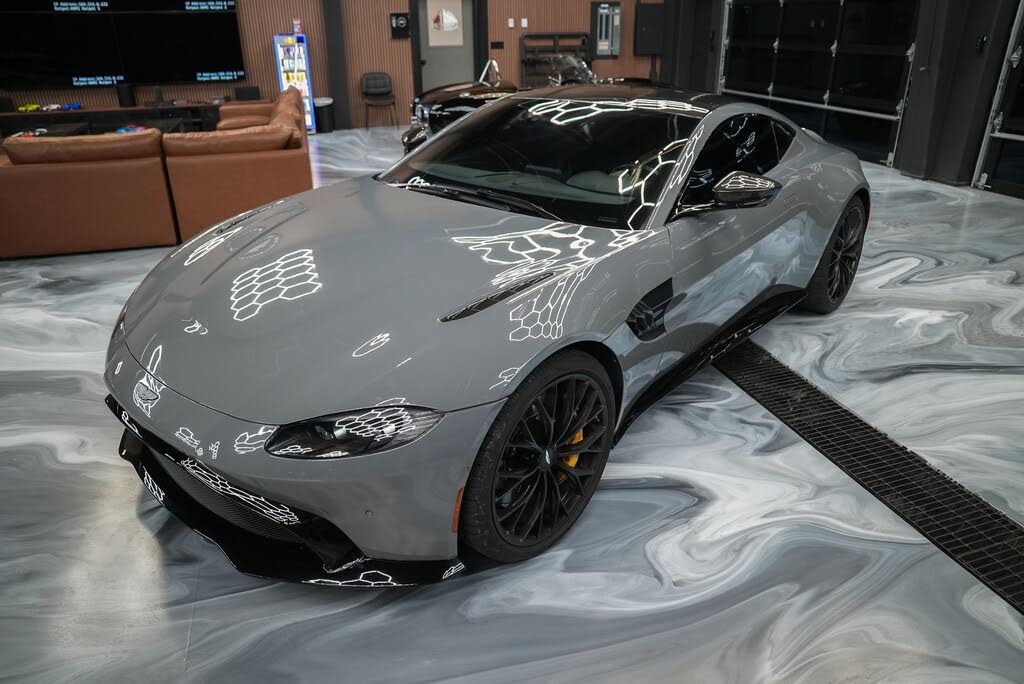 2023 Aston Martin Vantage V8 Coupe RWD photo 23