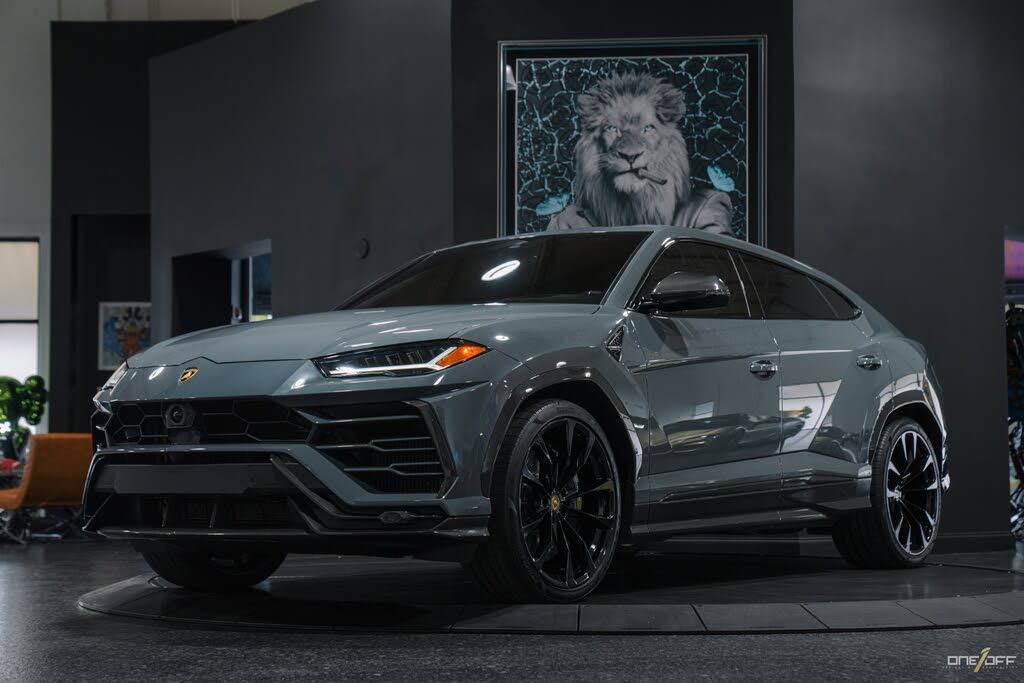 2022 Lamborghini Urus AWD