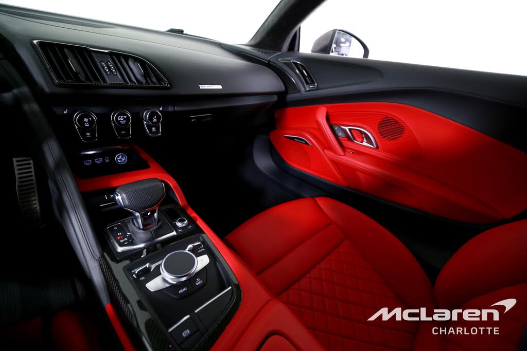 2021 Audi R8 quattro V10 Performance Coupe AWD photo 15 of 24