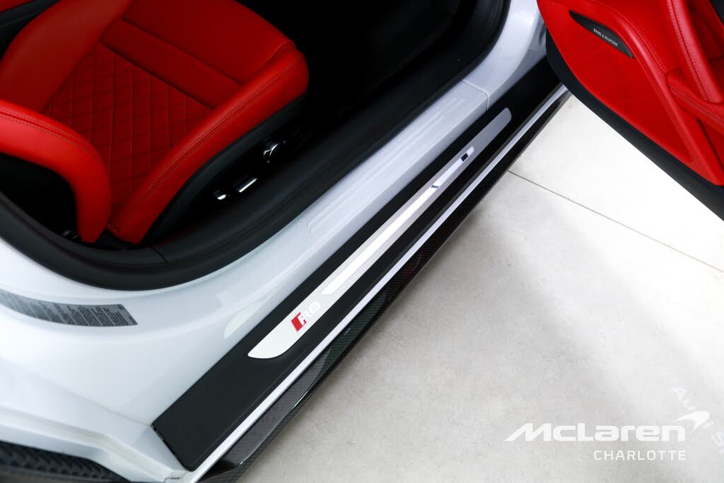 2021 Audi R8 quattro V10 Performance Coupe AWD photo 21 of 24