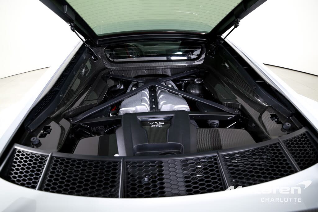 2021 Audi R8 quattro V10 Performance Coupe AWD photo 23 of 24
