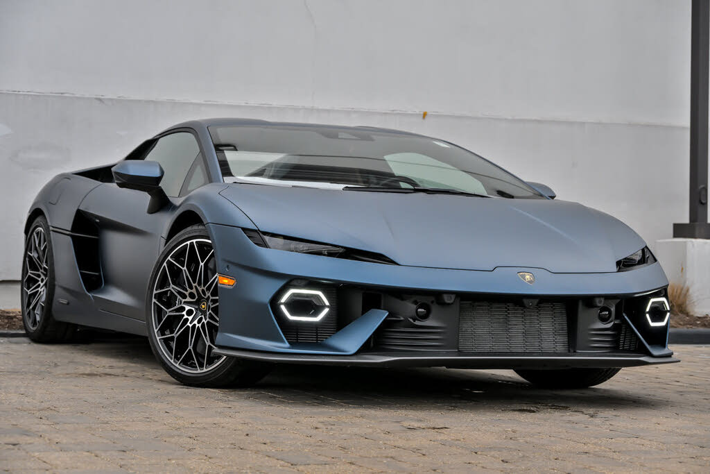 2026 Lamborghini Temerario AWD - $496,882