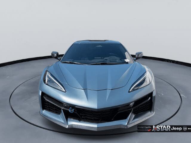 2025 Chevrolet Corvette Z06 1LZ Coupe RWD photo 2