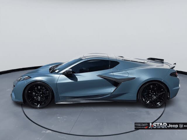2025 Chevrolet Corvette Z06 1LZ Coupe RWD photo 8