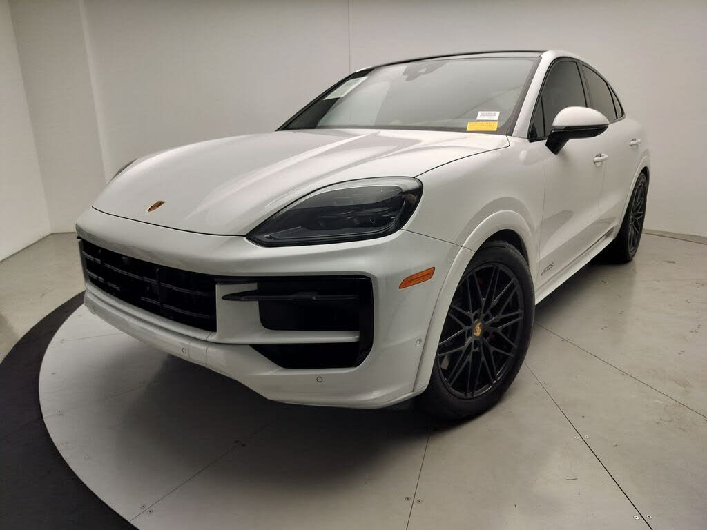2025 Porsche Cayenne Coupe GTS AWD
