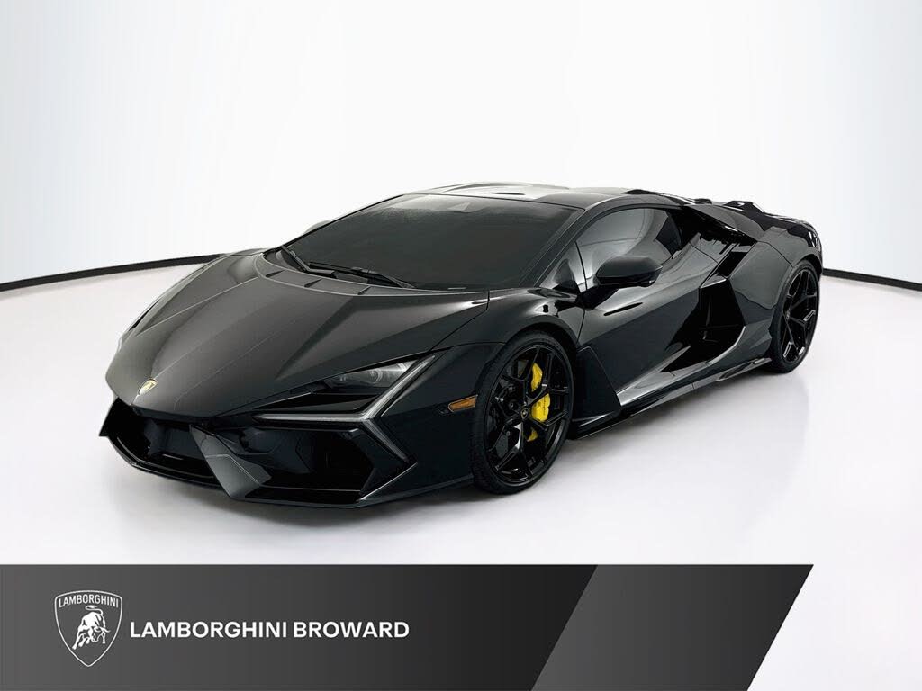 2026 Lamborghini Revuelto AWD