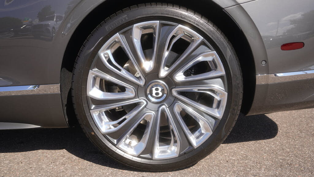 2026 Bentley Continental GT Mulliner AWD photo 7