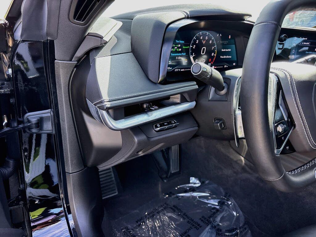 2025 Chevrolet Corvette Z06 1LZ Coupe RWD photo 11