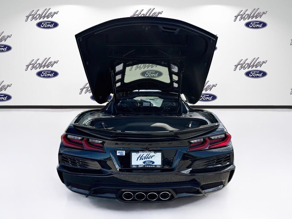 2025 Chevrolet Corvette Z06 1LZ Coupe RWD photo 23