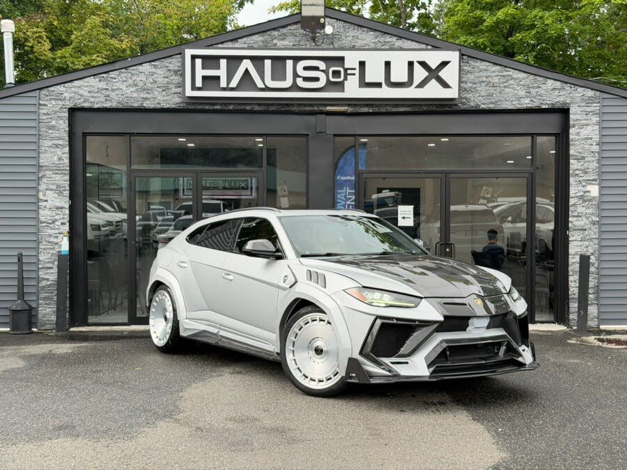 2021 Lamborghini Urus AWD