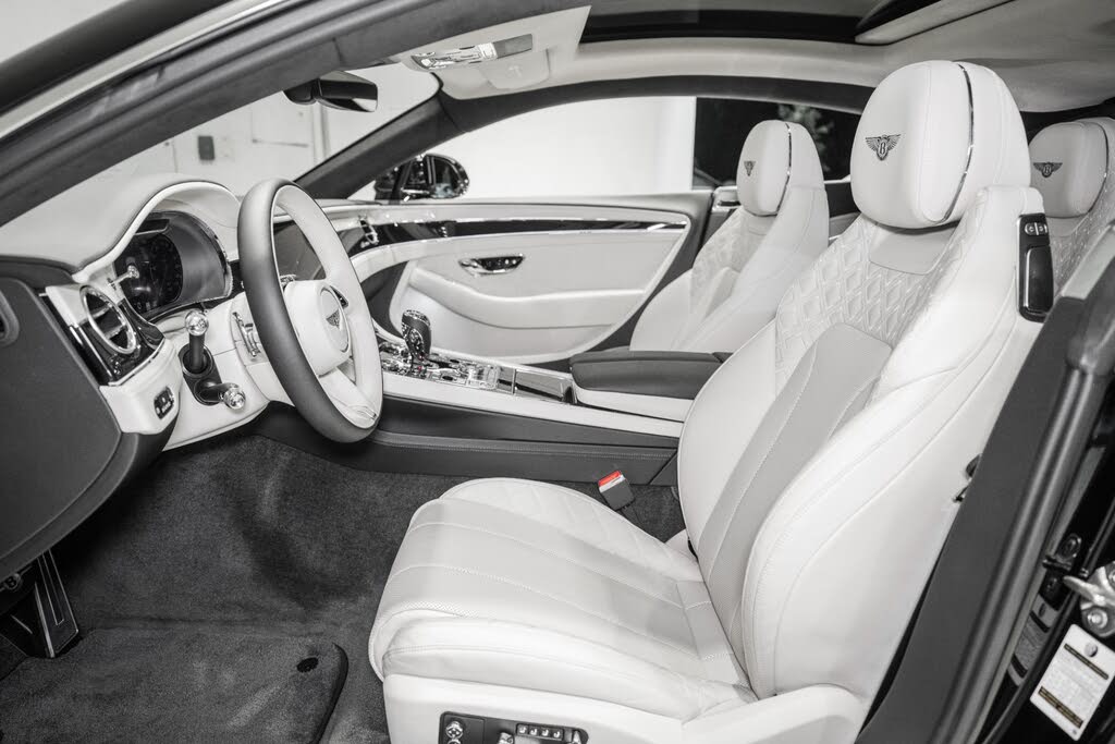 2023 Bentley Continental GT Azure V8 AWD photo 18