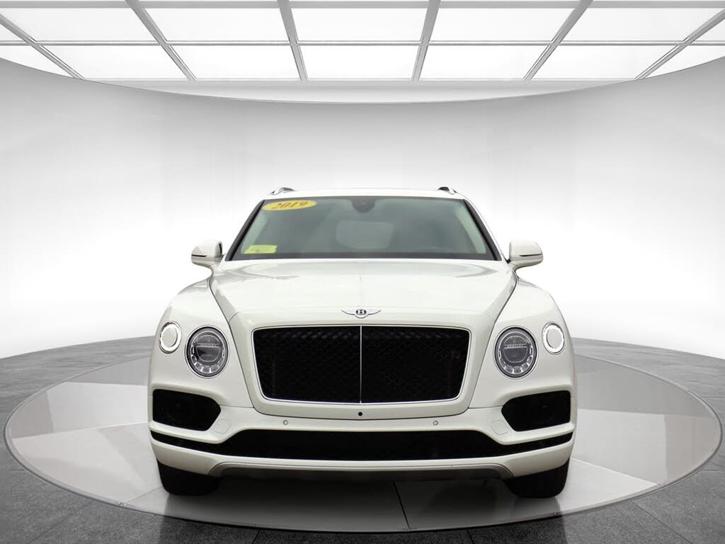 2019 Bentley Bentayga V8 AWD photo 2