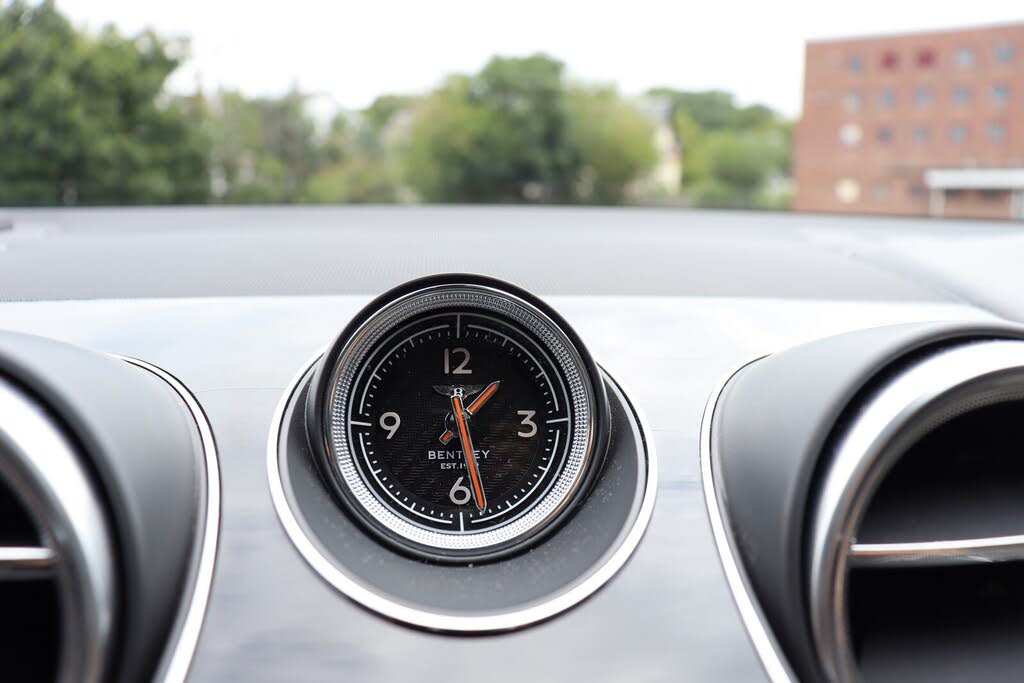 2019 Bentley Bentayga V8 AWD photo 19