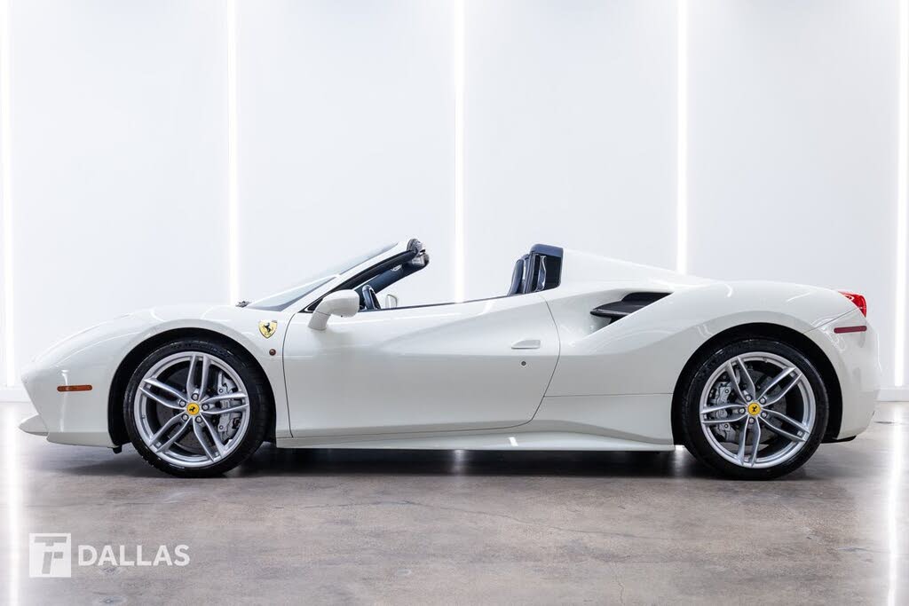 2018 Ferrari 488 Spider RWD