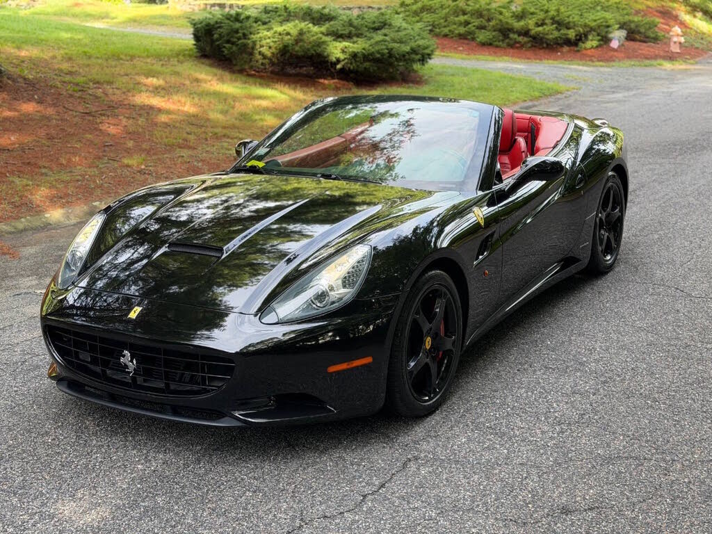 2010 Ferrari California GT Convertible photo 4