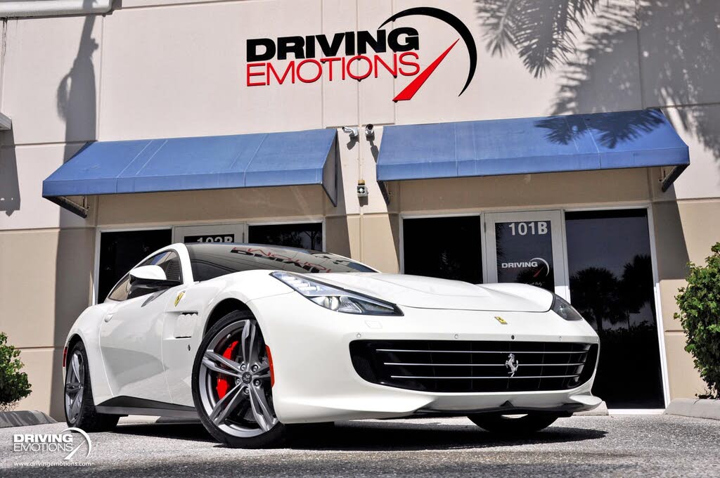 2017 Ferrari GTC4Lusso AWD photo 7