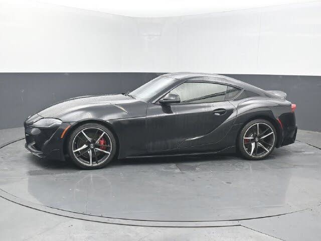 2021 Toyota Supra 3.0 RWD photo 2 of 24