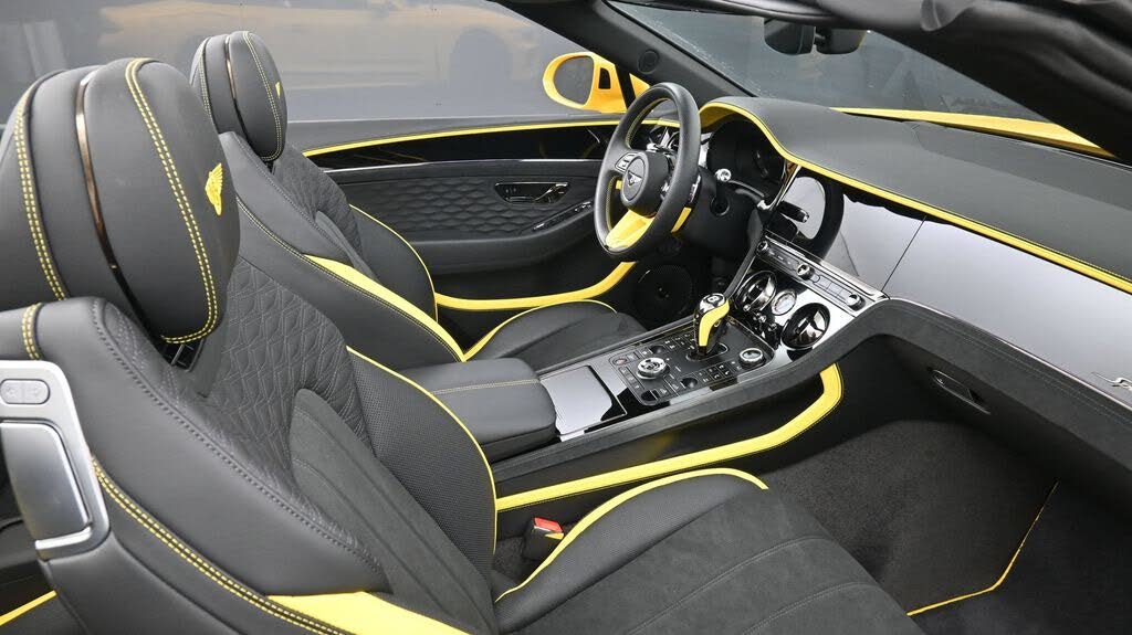 2025 Bentley Continental GTC Speed AWD photo 2