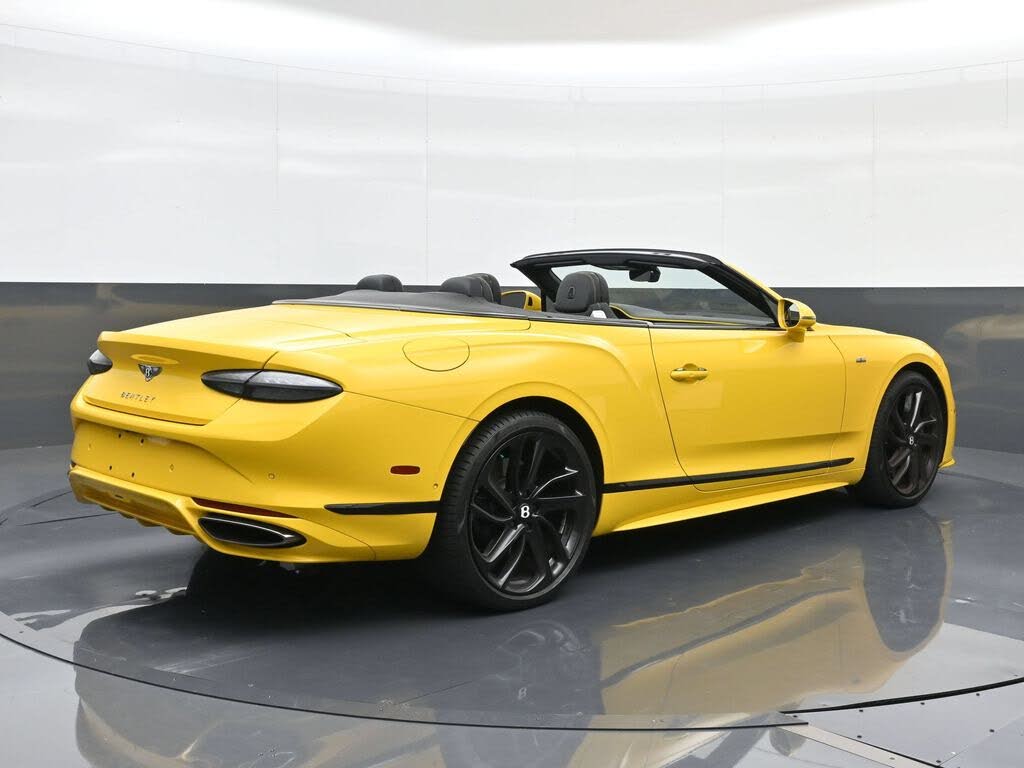 2025 Bentley Continental GTC Speed AWD photo 14