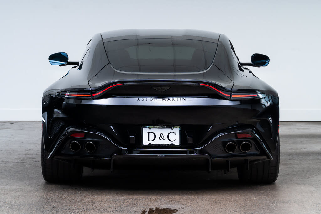 2025 Aston Martin Vantage Coupe RWD photo 10