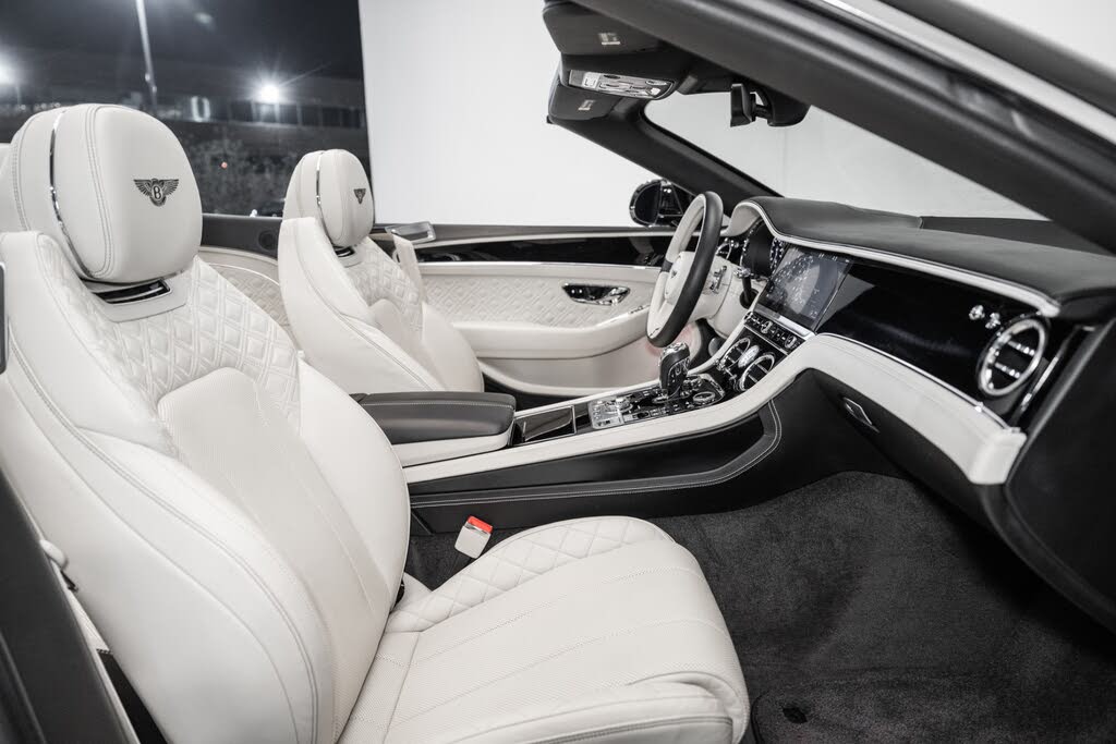 2020 Bentley Continental GTC V8 AWD photo 2