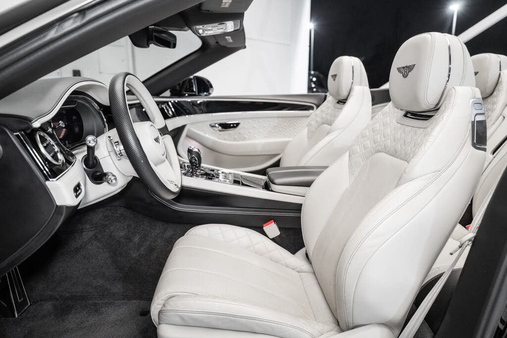 2020 Bentley Continental GTC V8 AWD photo 18