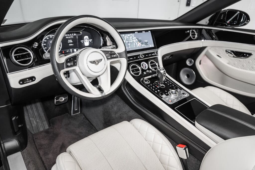 2020 Bentley Continental GTC V8 AWD photo 19