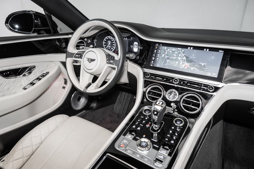 2020 Bentley Continental GTC V8 AWD photo 24