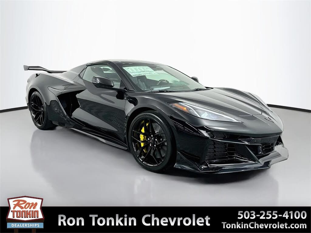 2027 Chevrolet Corvette Z06 3LZ Convertible RWD - $174,355