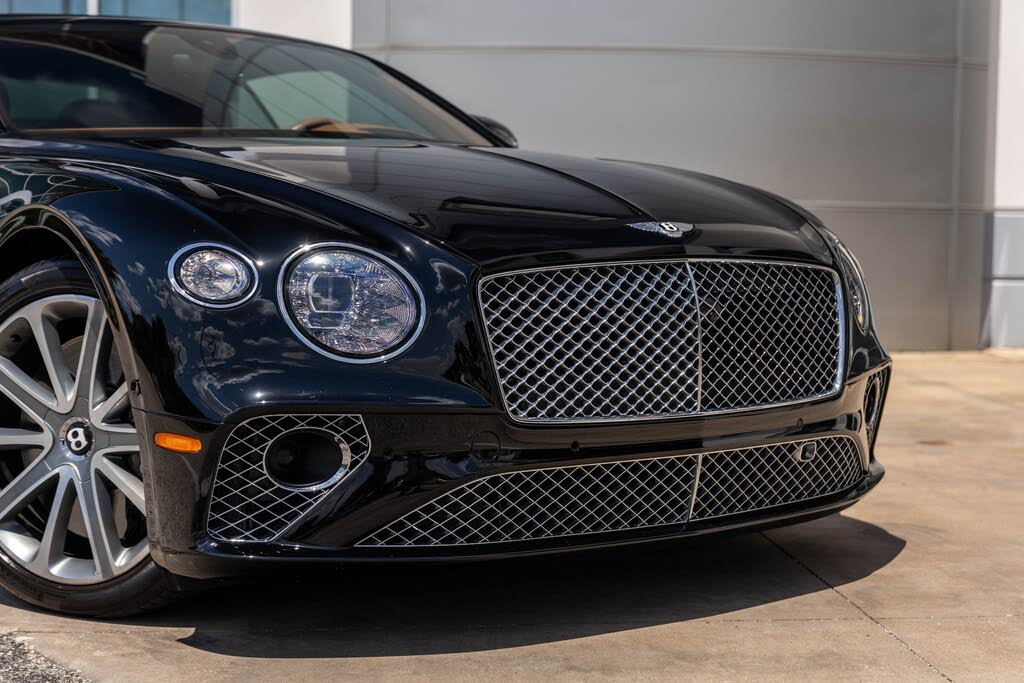 2022 Bentley Continental GTC V8 AWD photo 8