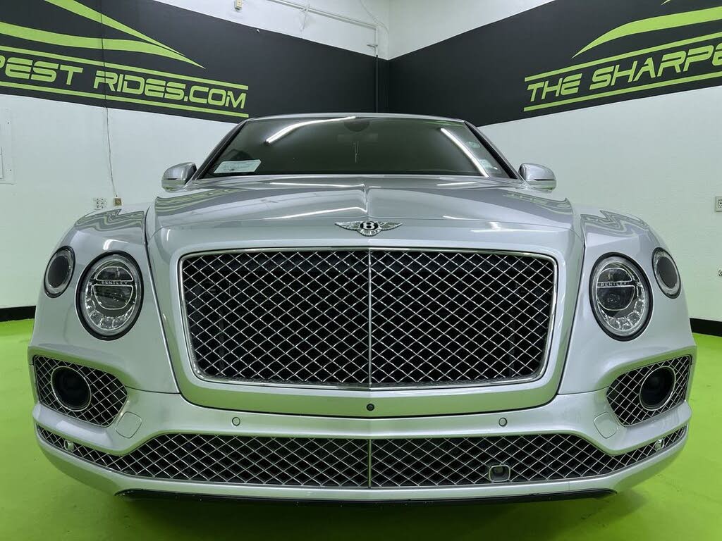 2018 Bentley Bentayga W12 Signature Edition AWD photo 3