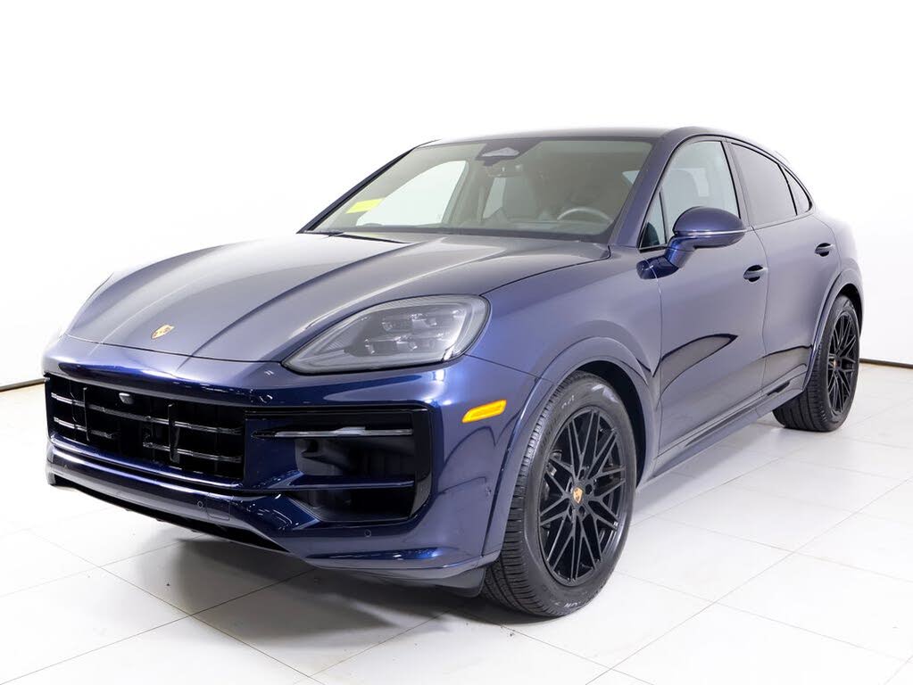 2026 Porsche Cayenne Coupe GTS AWD