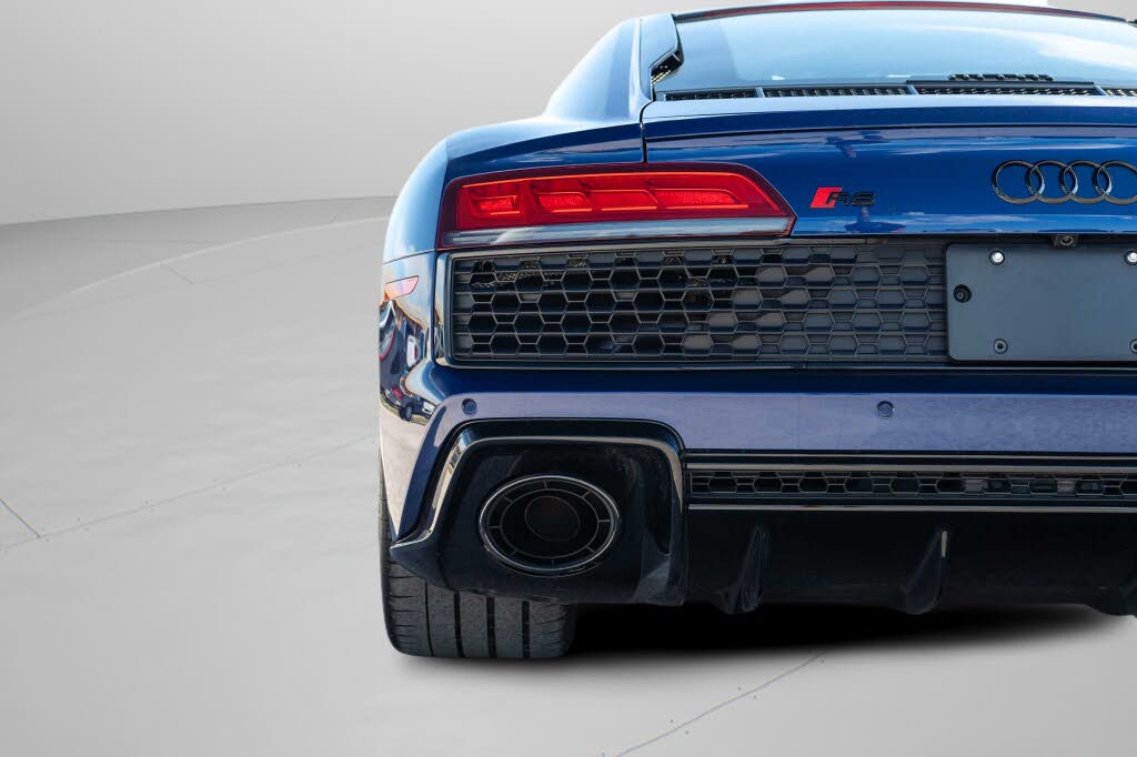 2022 Audi R8 V10 Performance Coupe RWD photo 11 of 24