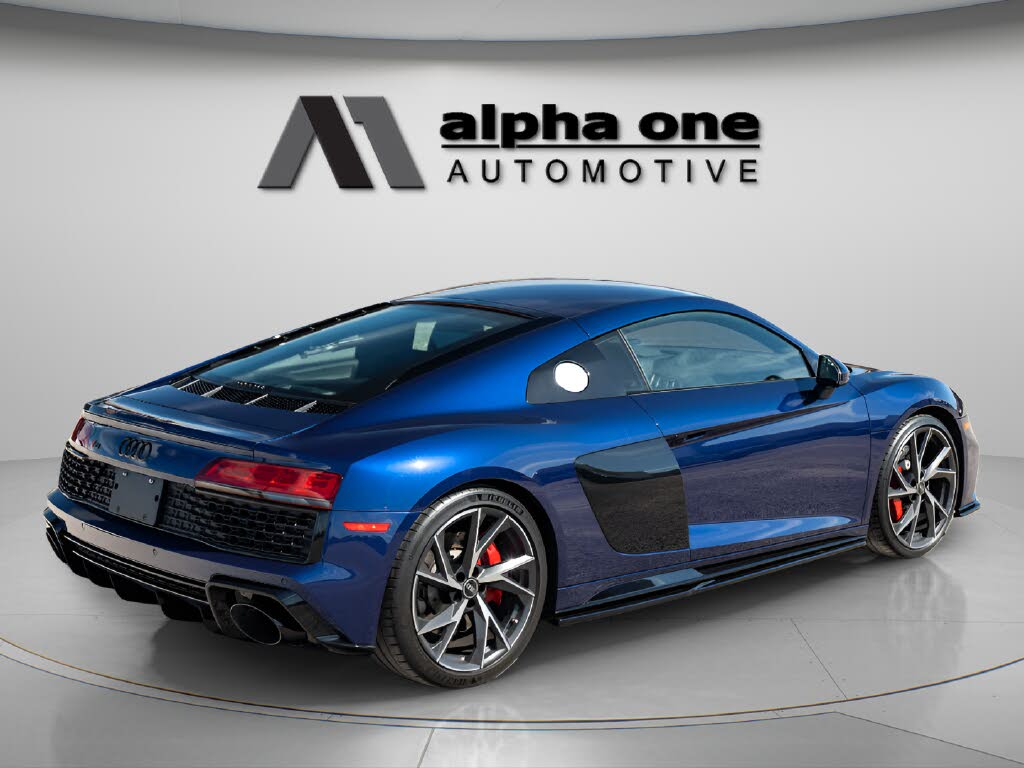 2022 Audi R8 V10 Performance Coupe RWD photo 14 of 24